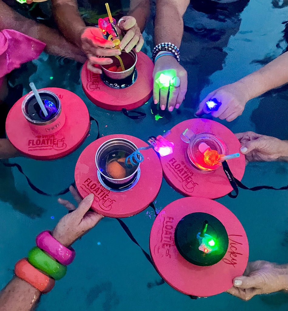 No Worries Floatie™ – Hands-Free Drink Holder for Water Fun – no